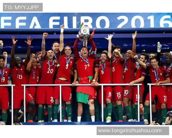 各大爆冷足球明星名字盘点与他们的传奇故事回顾 各大爆冷足球明星名字盘点与他们的传奇故事回顾